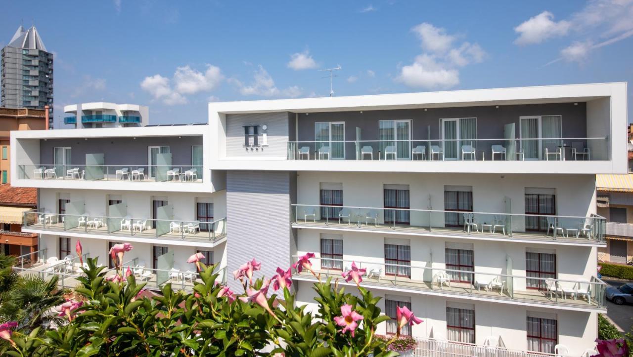 Hotel Imperia Lido di Jesolo Esterno foto